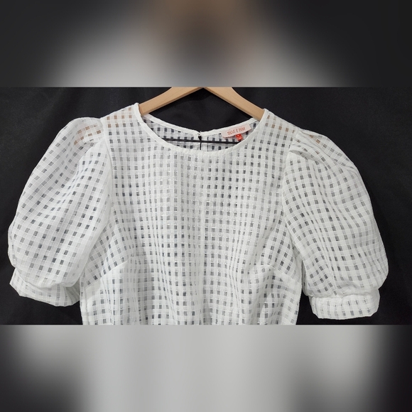 Mele E Pere Women's‎ Puff Sleeve Top Size Medium White Sheer Checkered Coquette - Picture 3 of 8